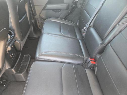 Black Clearcoat 2023 Jeep Wrangler 4xe Sahara