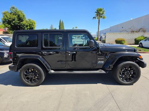 Black Clearcoat 2023 Jeep Wrangler 4xe Sahara