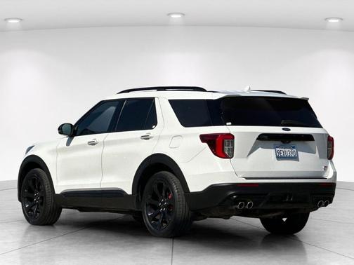 White Metallic 2023 Ford Explorer ST