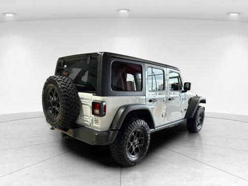 Bright White Clearcoat 2026 Jeep Wrangler Sport