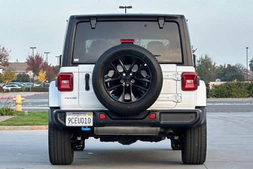 2022 Jeep Wrangler Unlimited 4xe Sahara