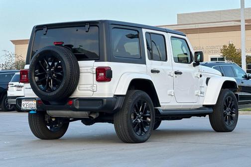 2022 Jeep Wrangler Unlimited 4xe Sahara