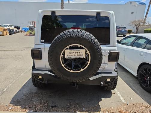 Bright White Clearcoat 2021 Jeep Wrangler Sport