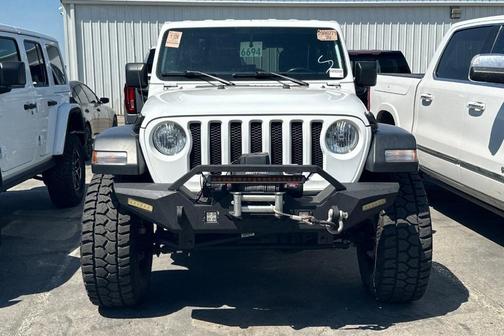 Bright White Clearcoat 2021 Jeep Wrangler Sport