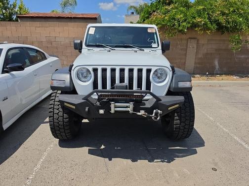 Bright White Clearcoat 2021 Jeep Wrangler Sport