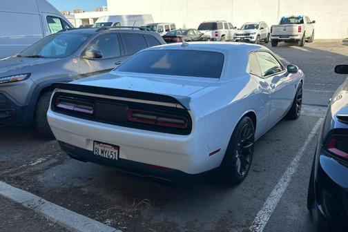 2015 Dodge Challenger SRT Hellcat