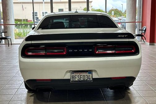 2016 Dodge Challenger SRT Hellcat