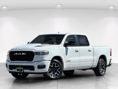 Bright White Clearcoat 2026 RAM 1500 Laramie