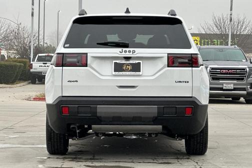 2026 Jeep Cherokee LAREDO/LIMITED