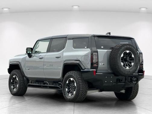 Meteorite Metallic 2025 GMC HUMMER EV SUV 3X