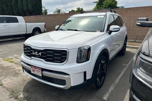 2025 Kia Telluride S