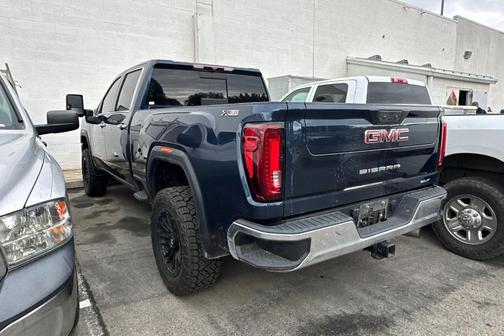 2022 GMC Sierra 2500 SLT