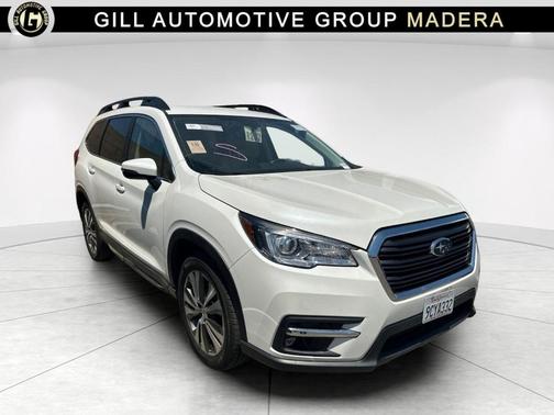 Crystal White Pearl 2022 Subaru Ascent Limited 7-Passenger