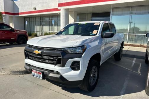 2024 Chevrolet Colorado LT