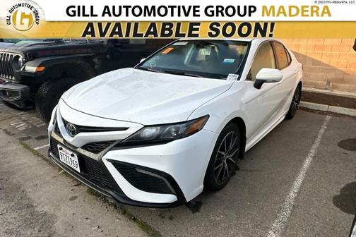 2023 Toyota Camry SE