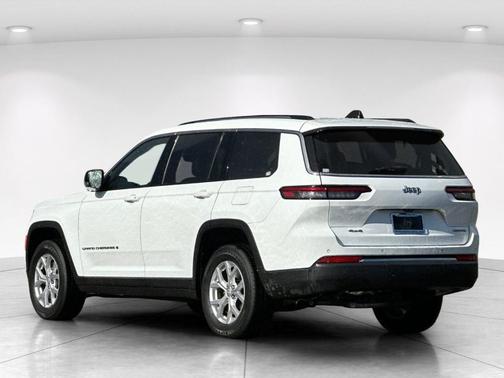Bright White Clearcoat 2023 Jeep Grand Cherokee L Limited