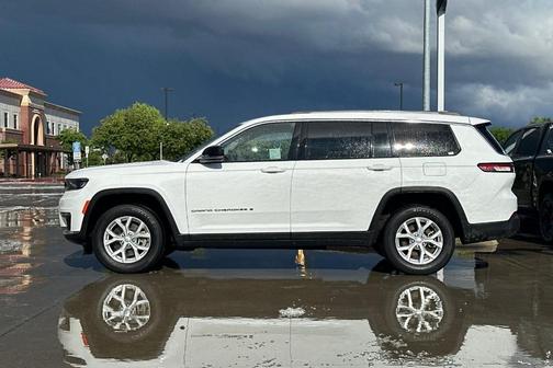 Bright White Clearcoat 2023 Jeep Grand Cherokee L Limited