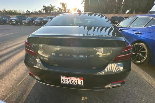 2023 Genesis G70 2.0T