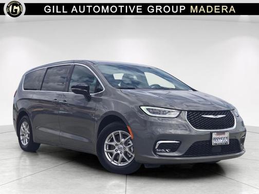 Ceramic Gray Clearcoat 2025 Chrysler Pacifica Select