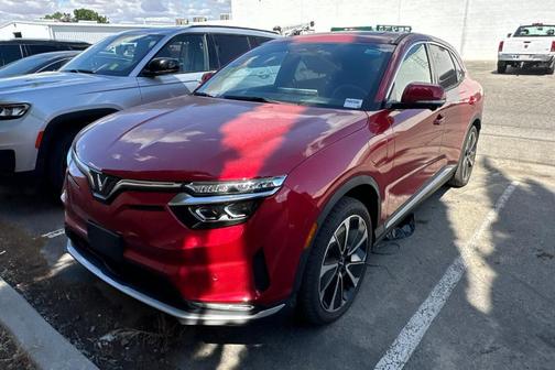 2023 VinFast VF 8 Plus