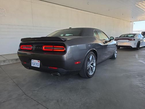 Granite Crystal Clearcoat Metallic 2022 Dodge Challenger GT