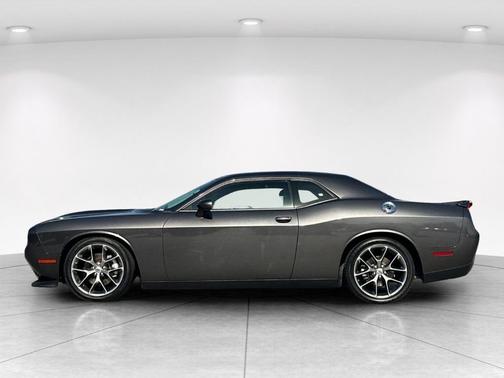 Granite Crystal Clearcoat Metallic 2022 Dodge Challenger GT