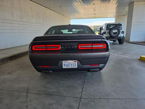 Granite Crystal Clearcoat Metallic 2022 Dodge Challenger GT