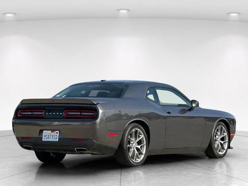 Granite Crystal Clearcoat Metallic 2022 Dodge Challenger GT