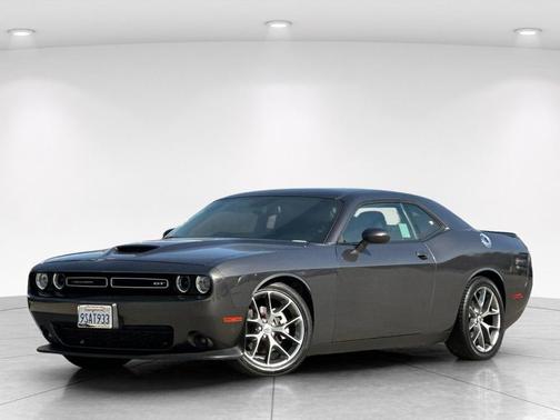 Granite Crystal Clearcoat Metallic 2022 Dodge Challenger GT