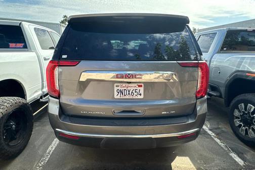 2021 GMC Yukon SLT