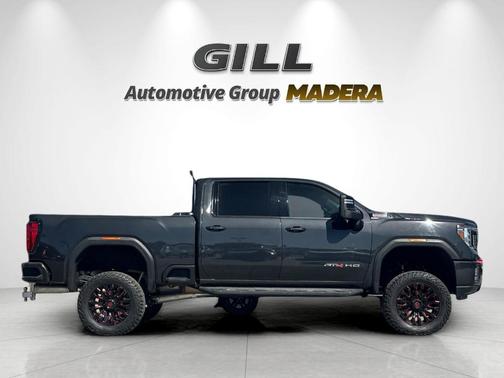 Carbon Black Metallic 2020 GMC Sierra 2500 AT4