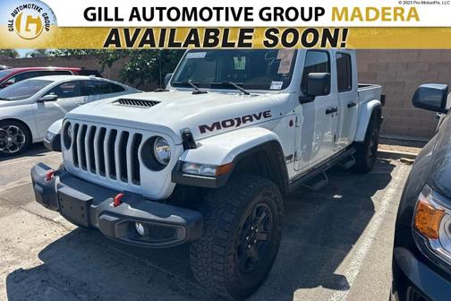 Bright White Clearcoat 2022 Jeep Gladiator Mojave