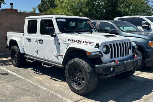 Bright White Clearcoat 2022 Jeep Gladiator Mojave