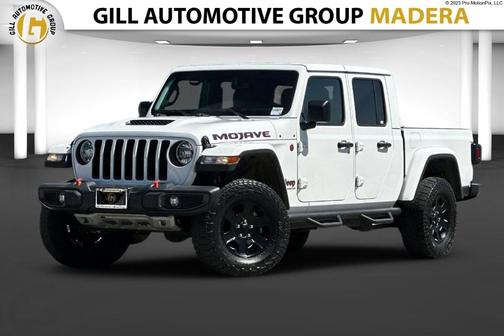 Bright White Clearcoat 2022 Jeep Gladiator Mojave