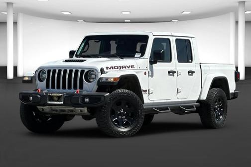 Bright White Clearcoat 2022 Jeep Gladiator Mojave