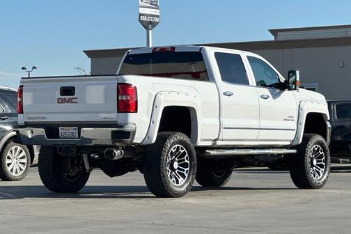 2018 GMC Sierra 2500 SLT