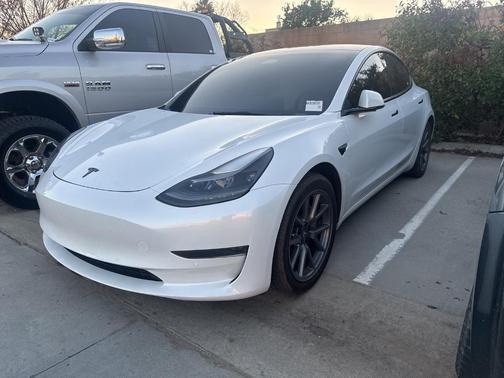 2022 Tesla Model 3 Base