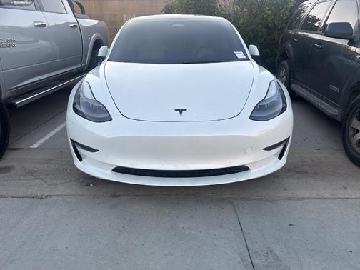 2022 Tesla Model 3 Base