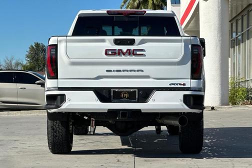 2026 GMC Sierra 2500 AT4