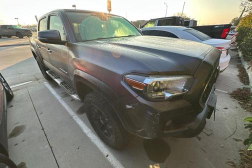 2018 Toyota Tacoma SR