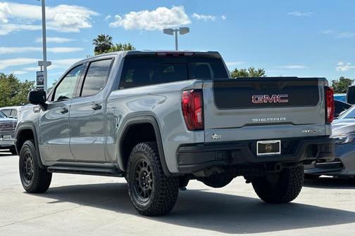 Sterling 2023 GMC Sierra 1500 AT4X
