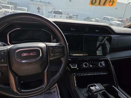 Sterling 2023 GMC Sierra 1500 AT4X