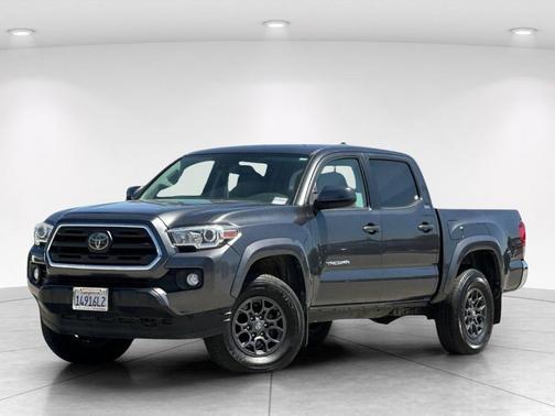 Magnetic Gray Metallic 2018 Toyota Tacoma SR5