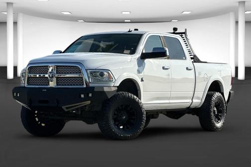 Bright White Clearcoat 2015 RAM 2500 Laramie