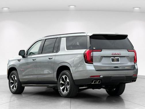Sterling 2026 GMC Yukon XL AT4