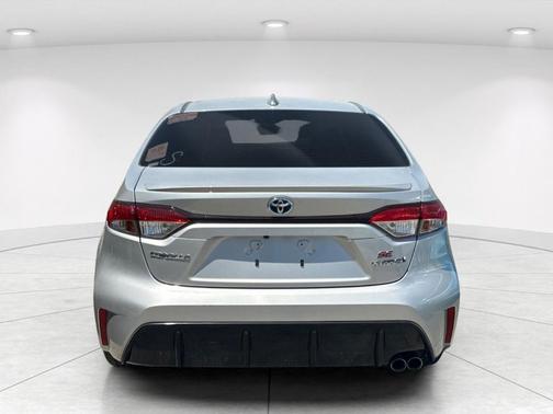 Classic Silver Metallic 2023 Toyota Corolla Hybrid SE