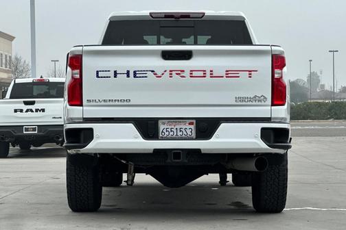 2023 Chevrolet Silverado 3500 High Country