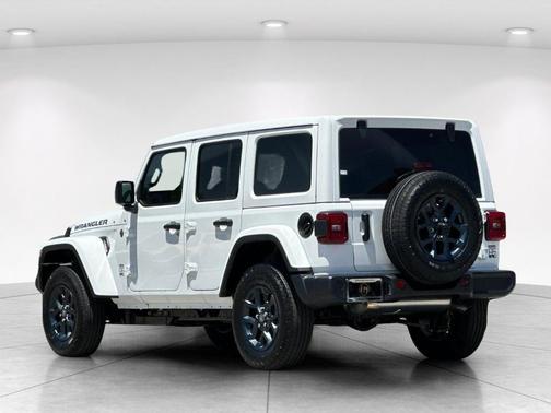 Bright White Clearcoat 2026 Jeep Wrangler Sport