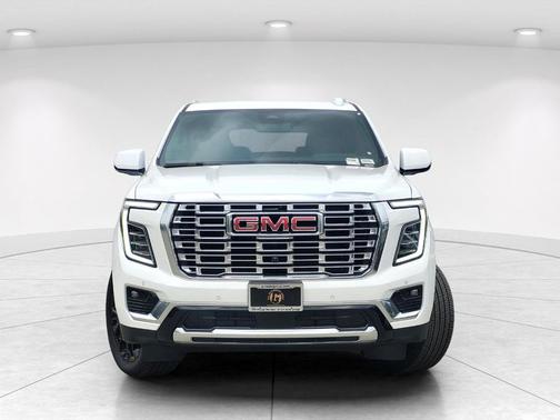 Summit White 2026 GMC Yukon XL Denali