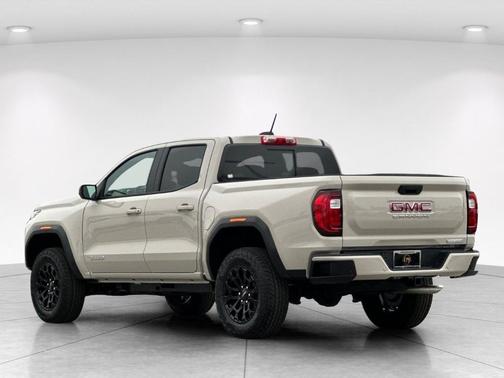 Dune 2026 GMC Canyon Elevation